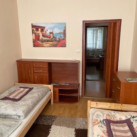Apartment Sever Hroncova Košice Exteriör bild